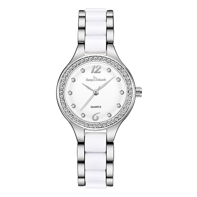 Gold LuxeTime Women’s Quartz Watch